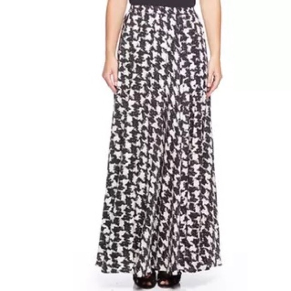 Lucky & Coco Maxi Houndstooth Polyester Skirt - Picture 3 of 10